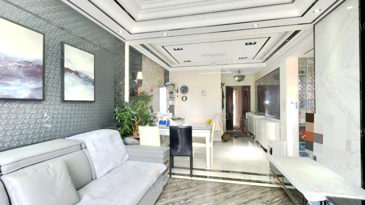 招商贝肯山二手房实景图