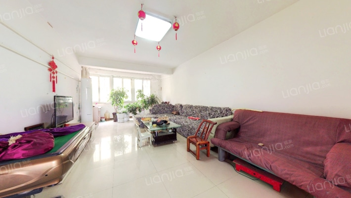 东方雅园二手房实景图