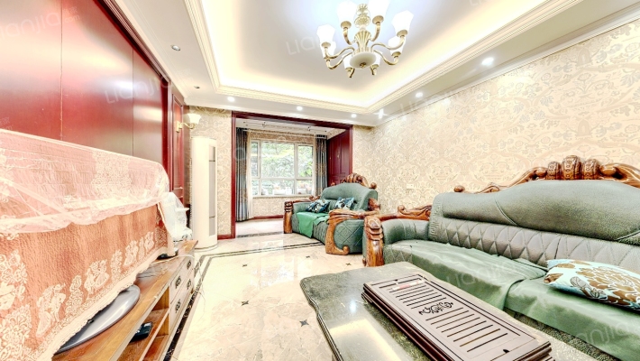 保利中心二区二手房实景图