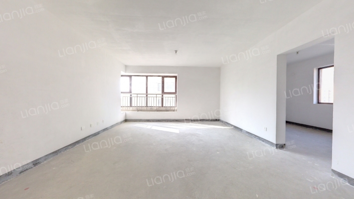 绿地望海领御二手房实景图