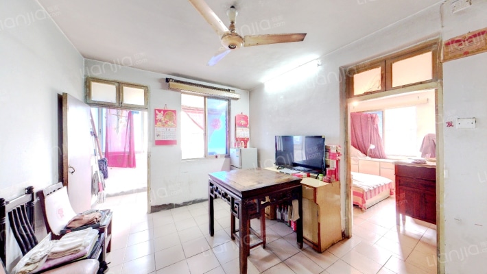 高富中心住宅区二手房实景图