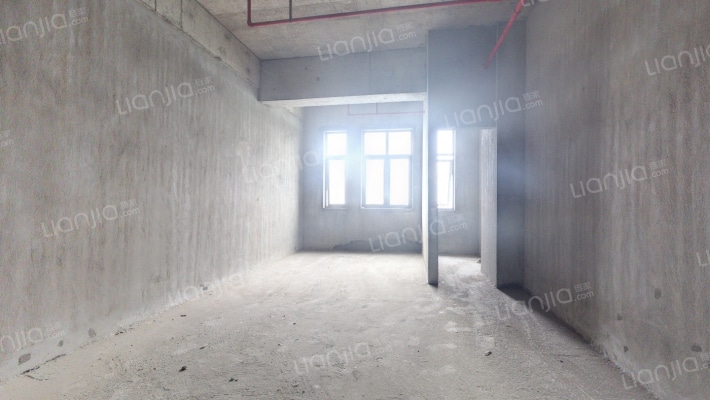 汇都湖畔大厦二手房实景图