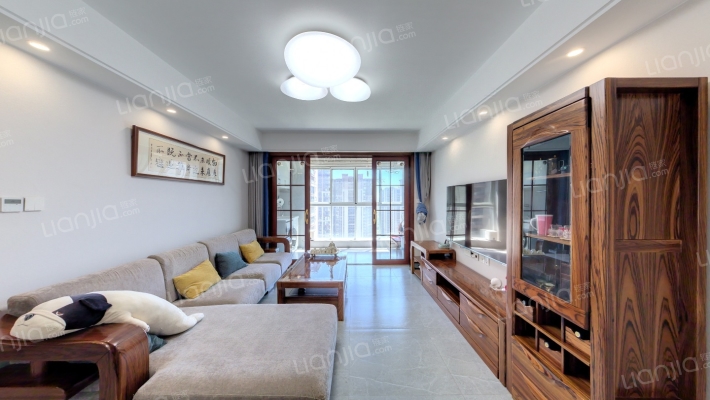 融创荣域二手房实景图