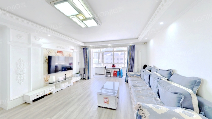 城东新居D区二手房实景图