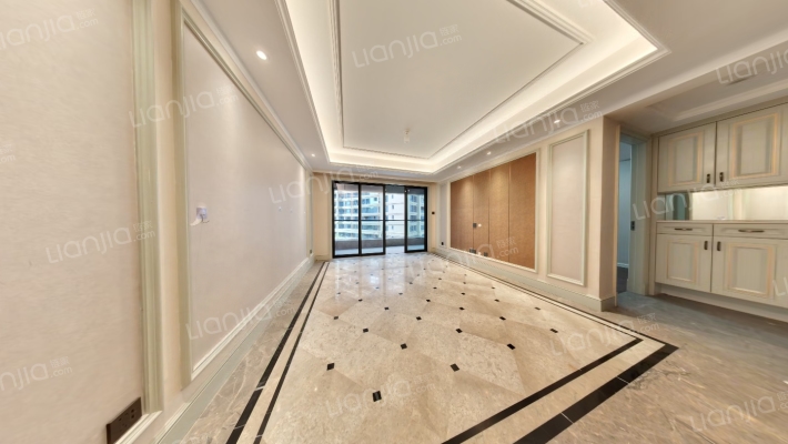 滨江领樾二手房实景图