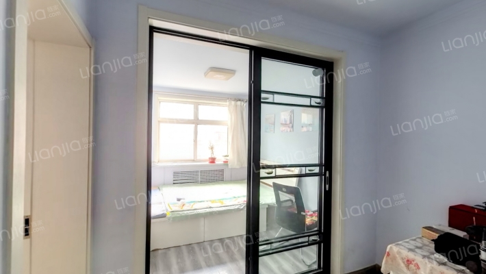 吕祖庙街12号院二手房实景图