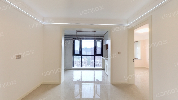 蓝天尚品北区二手房实景图