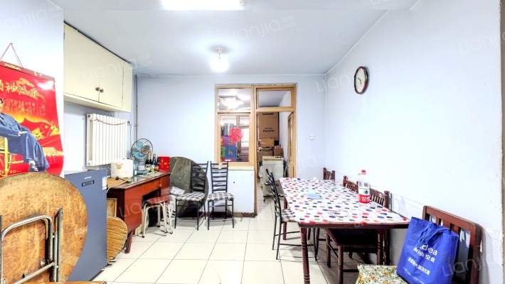 长城里二手房实景图