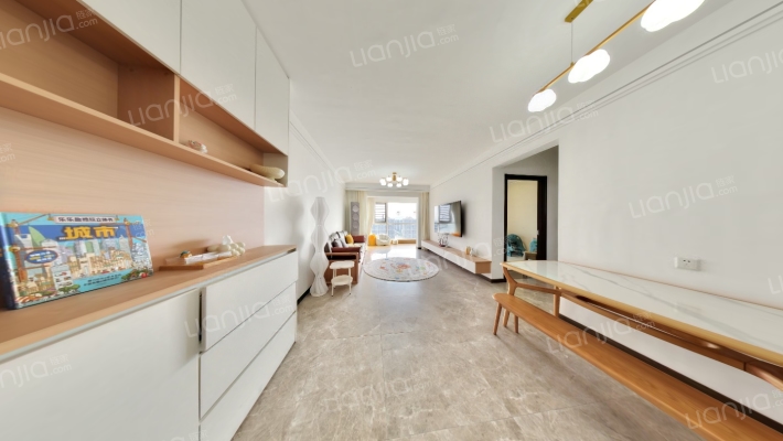 保利玥府二手房实景图