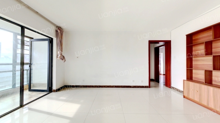 经典双城A区二手房实景图