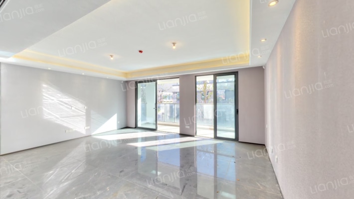 绿地香港云缦世家二手房实景图