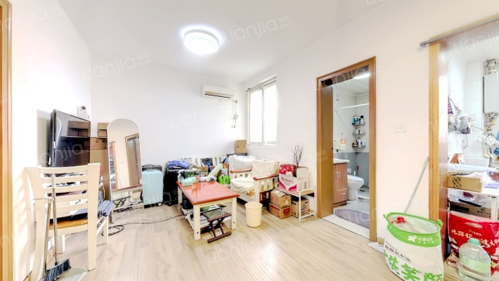 莲花新村八区二手房实景图