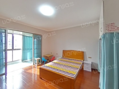 合租·爱加西西里 5居室 南/西南卧