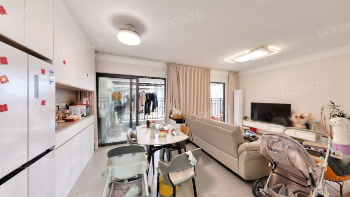 美的新希望锦云湖光二手房实景图