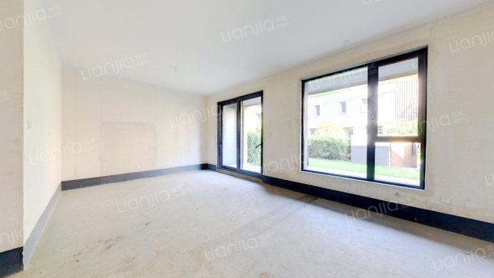 金地鸣庐府二手房实景图