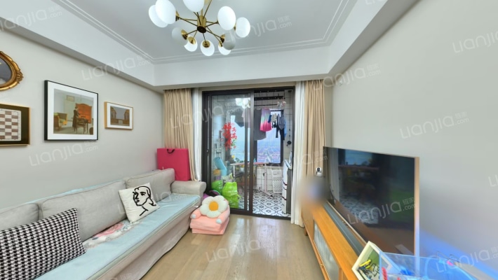 金地翡翠名苑二手房实景图