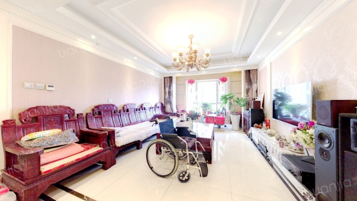 富力华庭C区二手房实景图