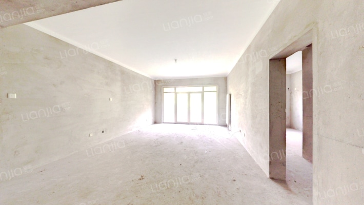 香江健康小镇郁金香园二手房实景图