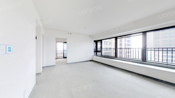 融创玖樟台二手房实景图