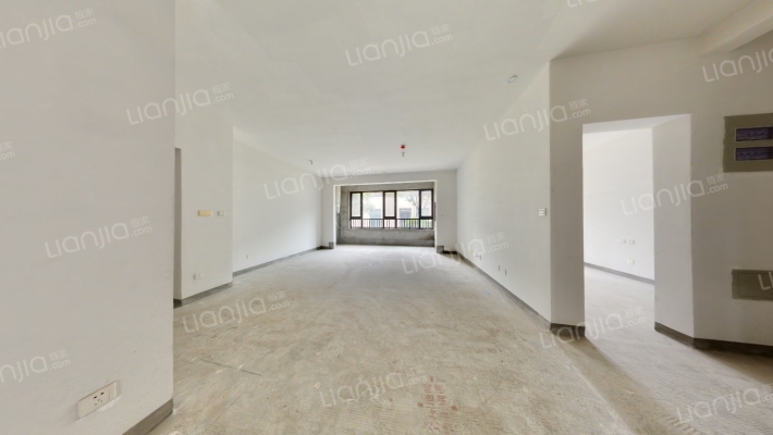 保利·盛景臺二手房实景图