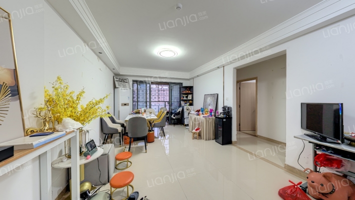 荣和·山水绿城A组团二手房实景图