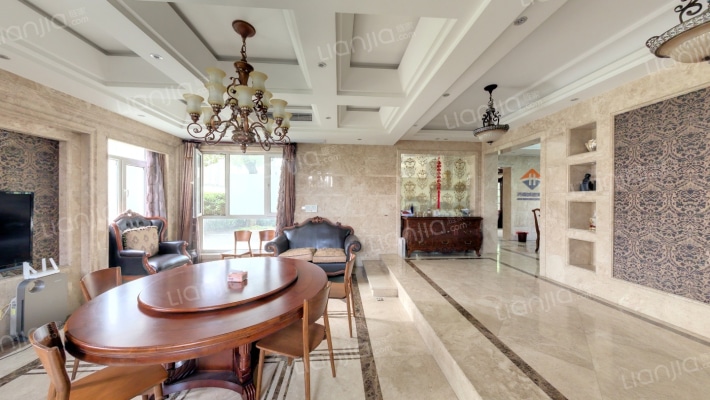 东郊庄园二手房实景图