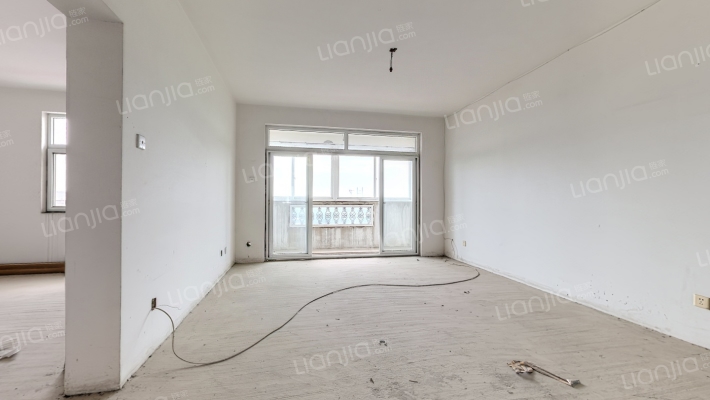 固城湖花园二手房实景图