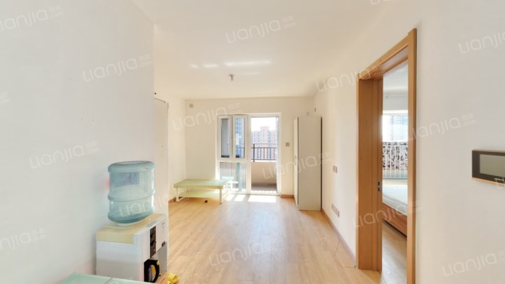 五矿万科城哈洛小镇京华园二手房实景图