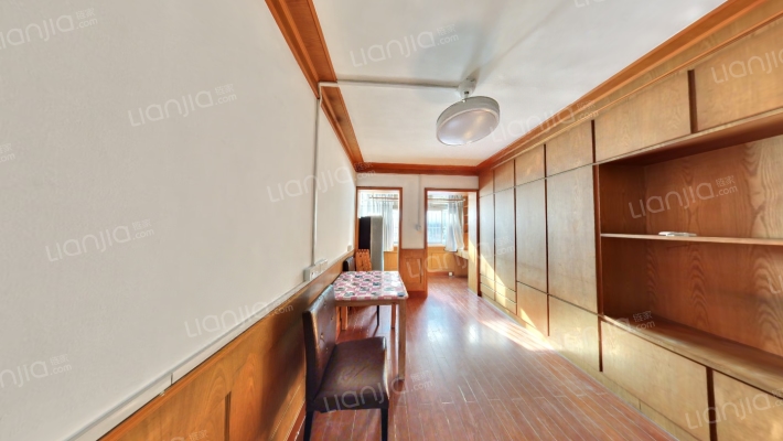 荷叶新村二手房实景图