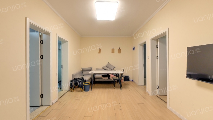 青春坊二手房实景图