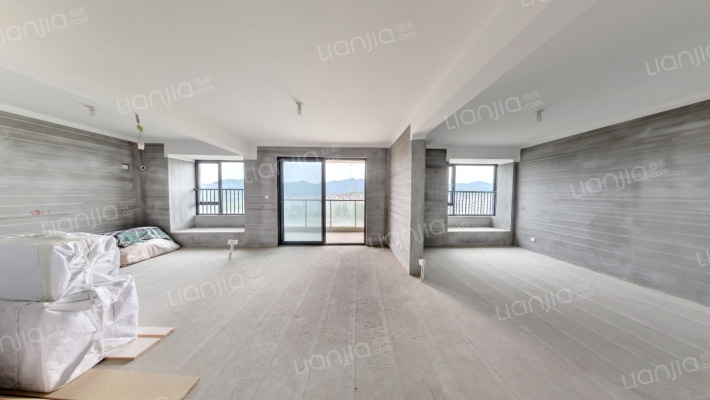 春芳满庭二手房实景图