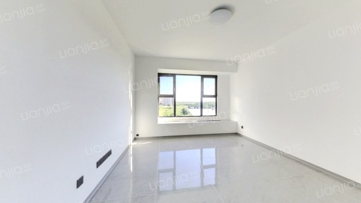 华远海蓝城二期南北通透双卫三居-客厅