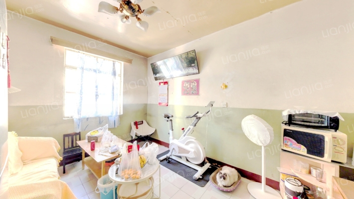 省二建家属区二手房实景图