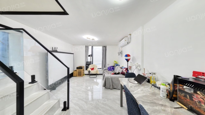 世界城创世界二手房实景图