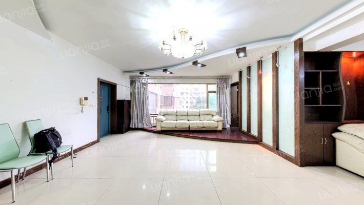 白塔花园二手房实景图