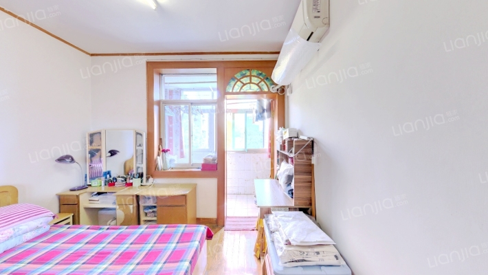 安农大五宿舍二手房实景图