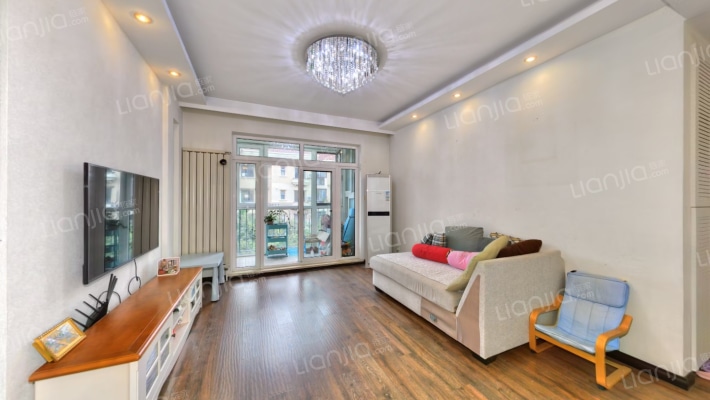 第五郡五号地二手房实景图