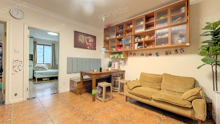 秋涛北路322号二手房实景图