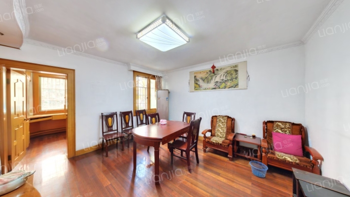 长兴公寓二手房实景图