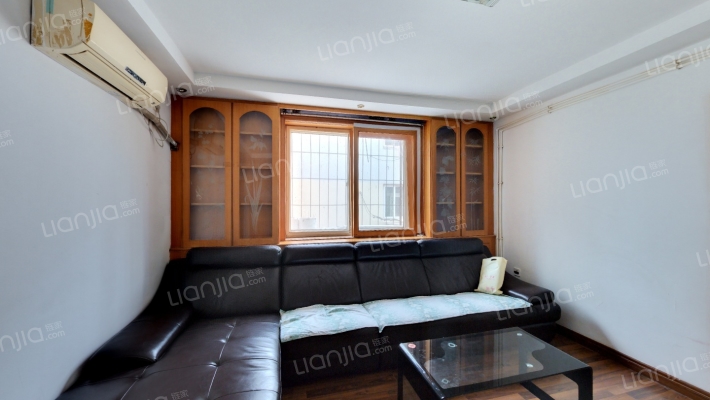 河华里二手房实景图