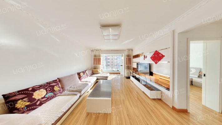 乾昌·水榭华庭二手房实景图