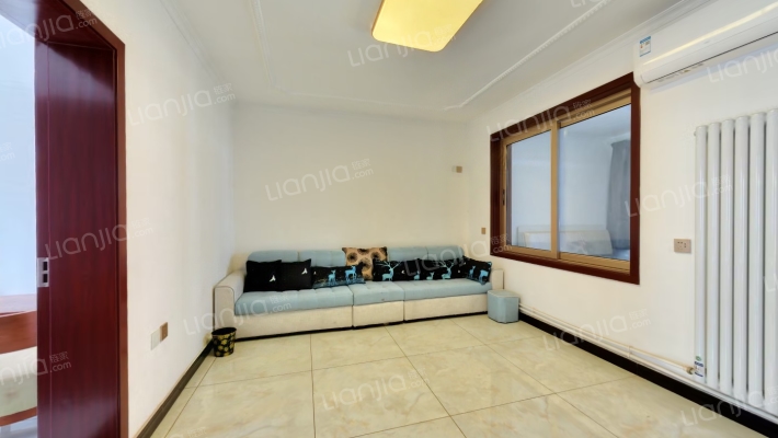 政协小区二手房实景图