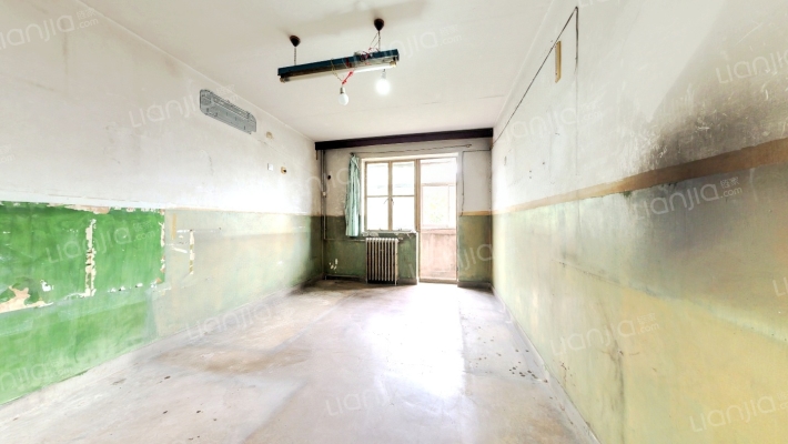 原新西路二手房实景图