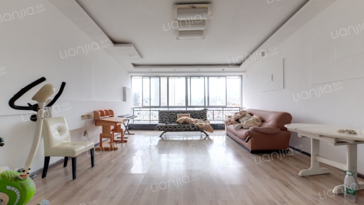 鸿福景苑二手房实景图