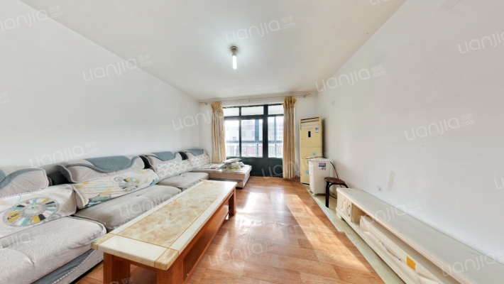 锦城花园二手房实景图