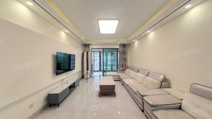 海航国兴城C区二手房实景图