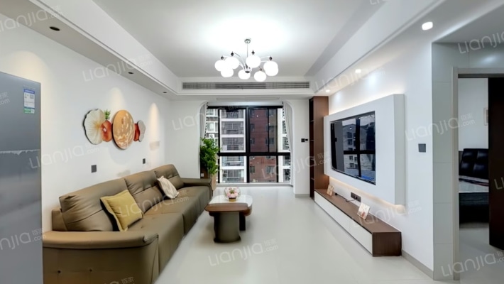 岳铁东城名邸二手房实景图