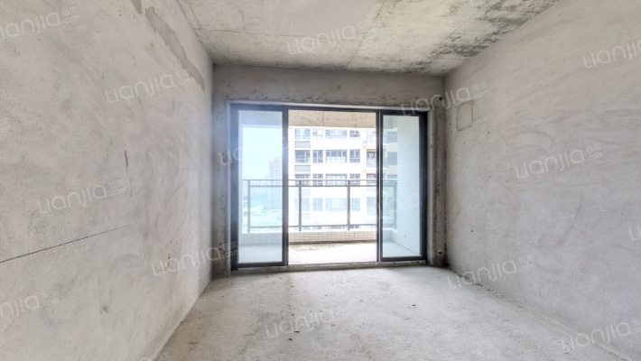 经达御金湾二手房实景图