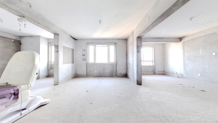 金色华庭西区二手房实景图