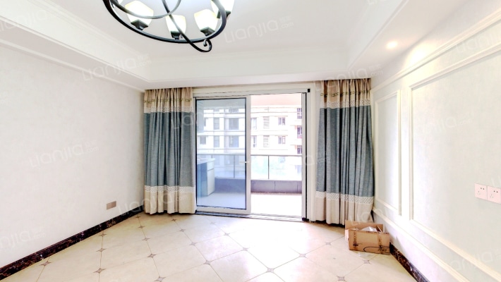 滨江金色蓝庭二手房实景图